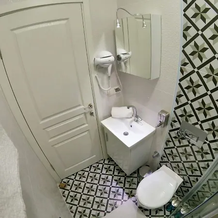 Miralya Homes Apartament *